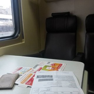 Вот такой удобный поезд повезет меня в Тулу. Ту -лу-ла-ту-лу-лу-ту-ту-ту-лу-ла....е Вот такой удобный поезд повезет меня в Тулу. Ту -лу-ла-ту-лу-лу-ту-ту-ту-лу-ла....е